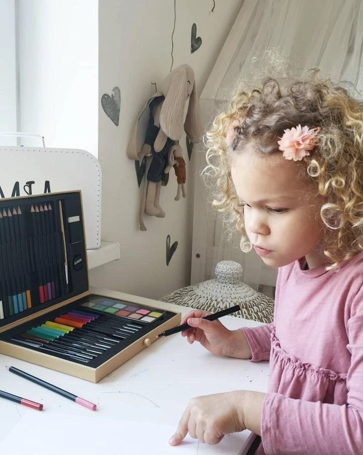 Djeco Mal-Box Color (46 Teile) 5 Djeco Mal-Box Color (46 Teile) – Bild 5