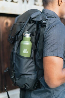 Klean Kanteen Edelstahl Isolierflasche Classic 592ml Loop Cap - Fresh Pine Matt (dunkelgrün) -Schulbedarf 44091