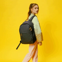 Freizeitrucksack Ergobag Satch Fly - Pure Grey 15 Freizeitrucksack Ergobag Satch Fly - Pure Grey -Schulbedarf 60982