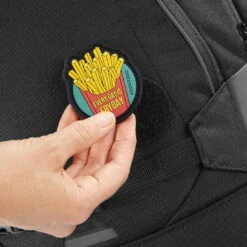 COLOUR UP-Set Coocazoo Fast Food: Anhänger & Patch -Schulbedarf 77331